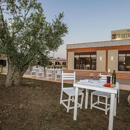 Tenuta Don Giovanni Farm stay *